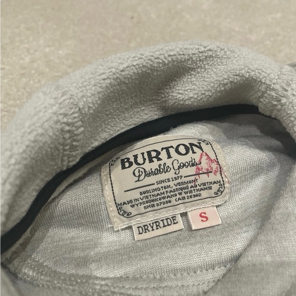 Burton Snowboarding Hoodie - Picture 3 of 3
